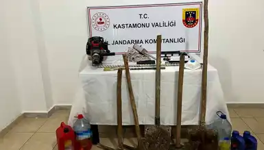 Tosya'da Kaçak Kazı Operasyonu: 5 Gözaltı
