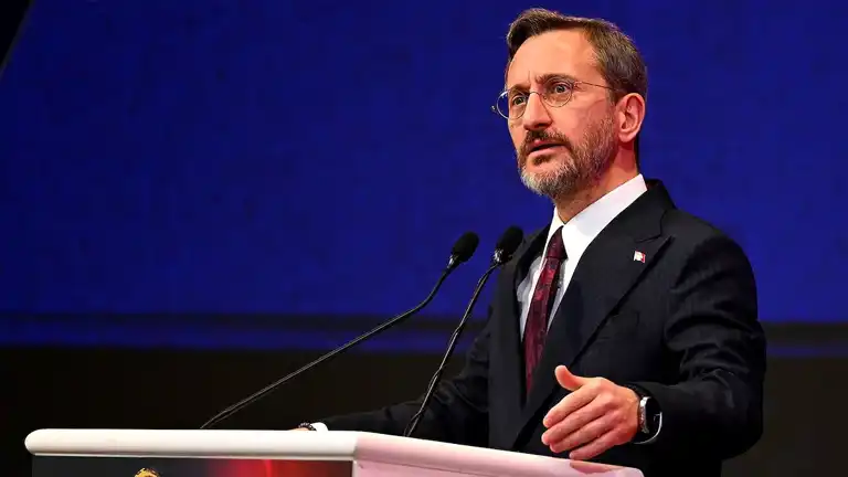 Altun: Türkiye, Kifayetsiz Muhterislerden Yoruldu Altun: Türkiye, Kifayetsiz Muhterislerden Yoruldu